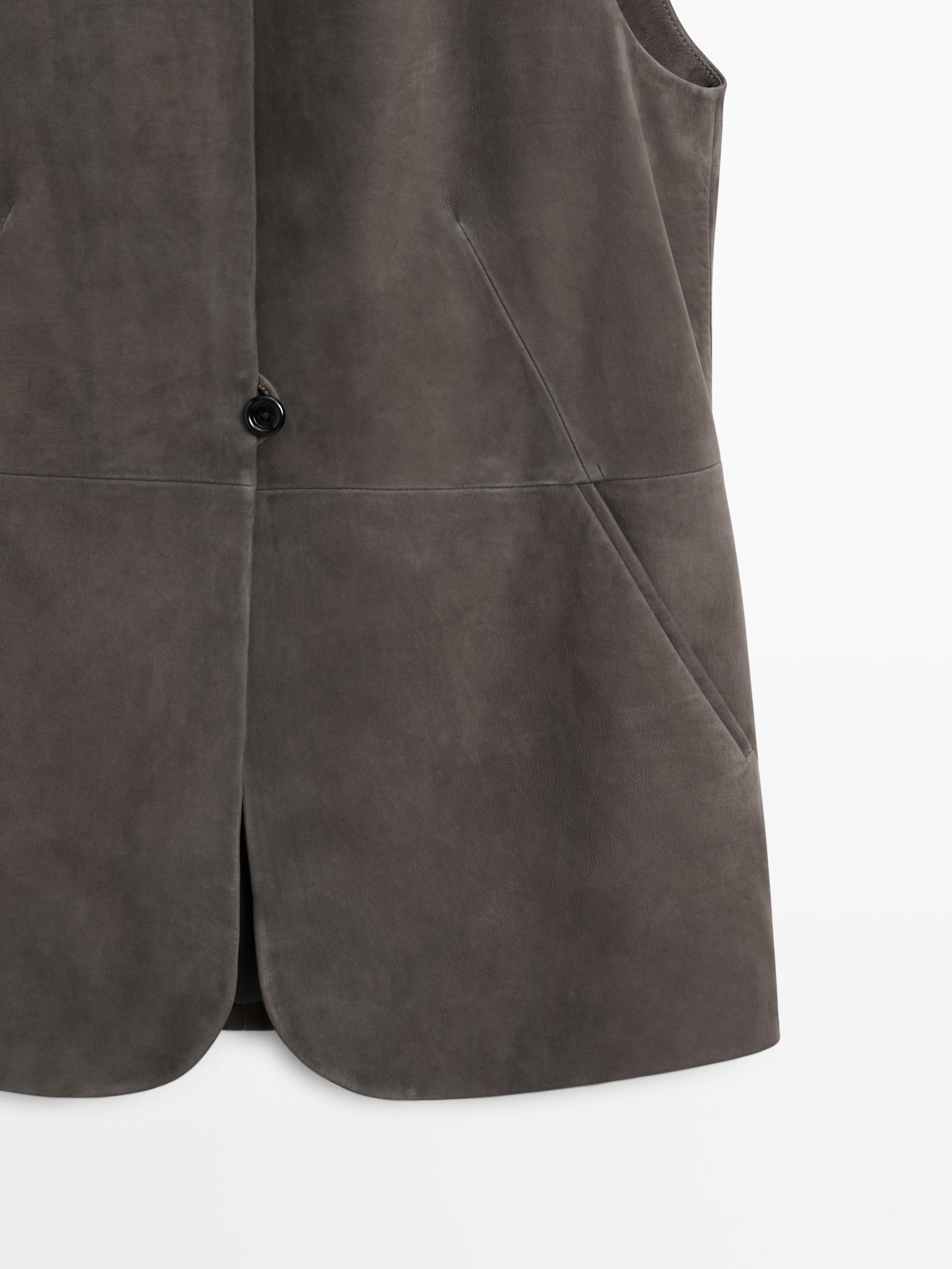 Leather waistcoat with velvety finish